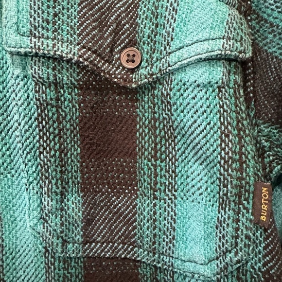Burton Durable Goods Thick Shacket Plaid Button Front Shirt / Medium - Picture 5 of 16